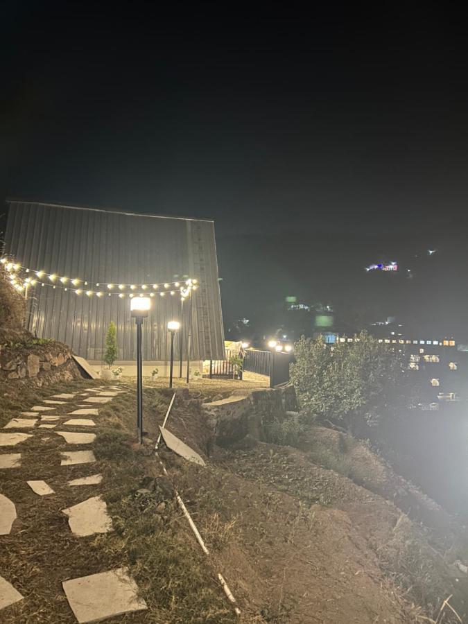 The Alchemist House Hotel Rishīkesh Esterno foto